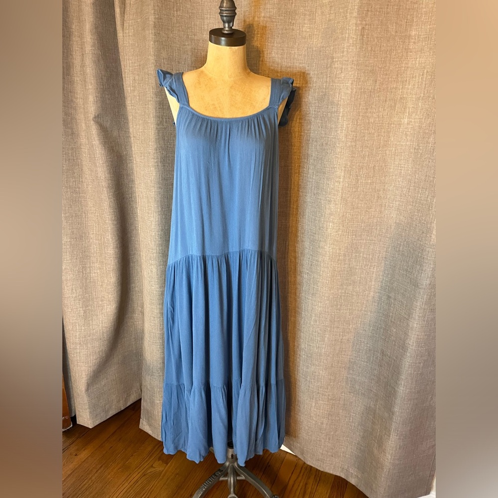 BB Dakota Under The Sun Maxi Dress Blue Crinkle Sz S